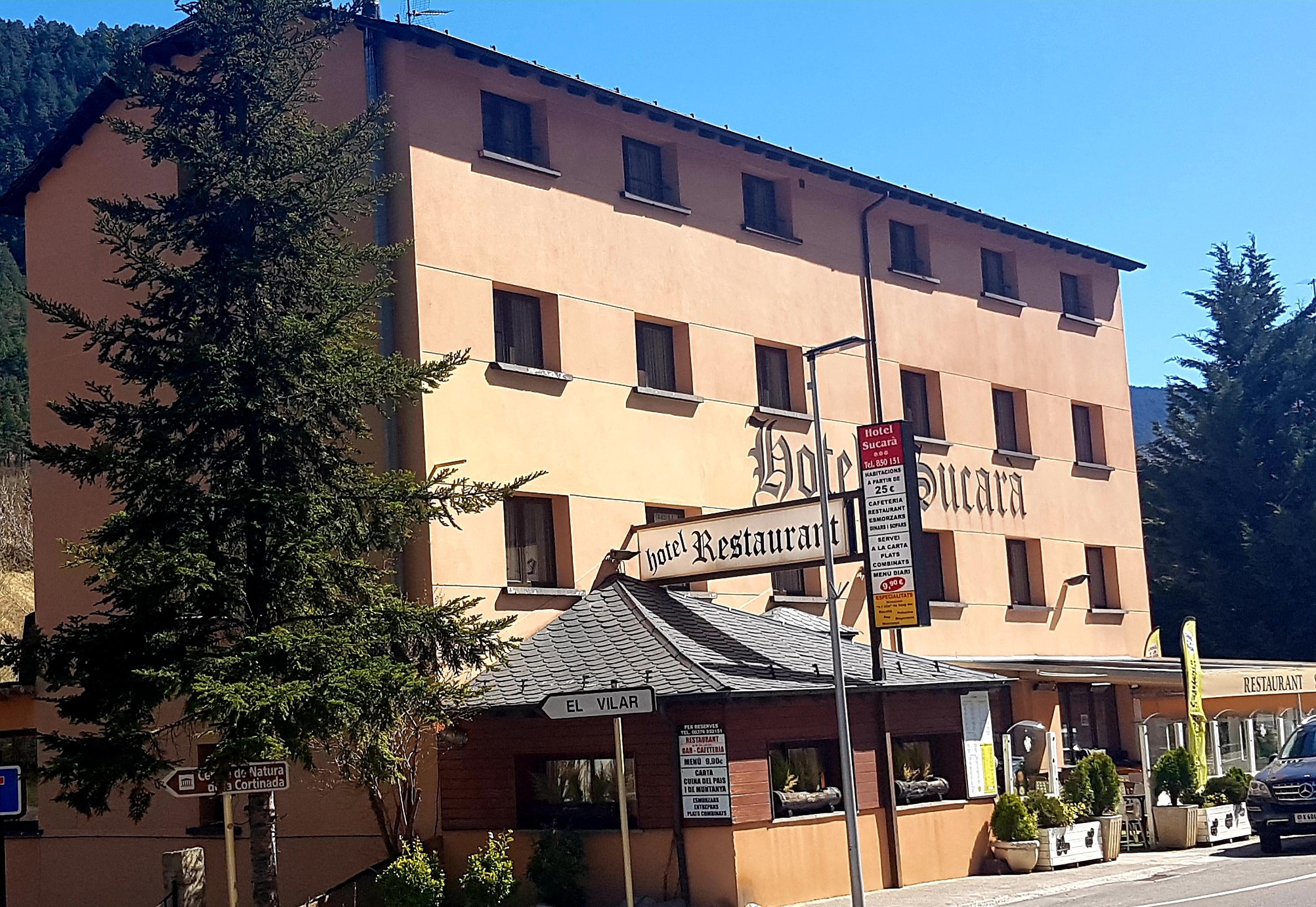 Hotel Sucara La Cortinada Luaran gambar