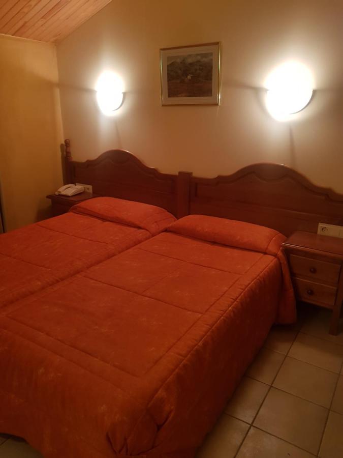Hotel Sucara La Cortinada Luaran gambar