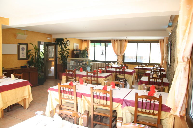 Hotel Sucara La Cortinada Luaran gambar